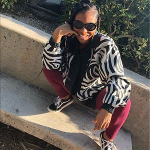 Black & White Swirl vintage lose fit windbreaker